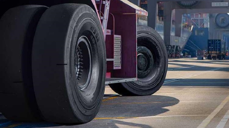 Nokian разработала шины для портовых погрузчиков