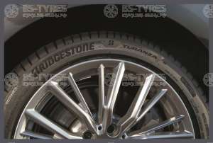 Bridgestone Turanza T006 275/55 R17 109V